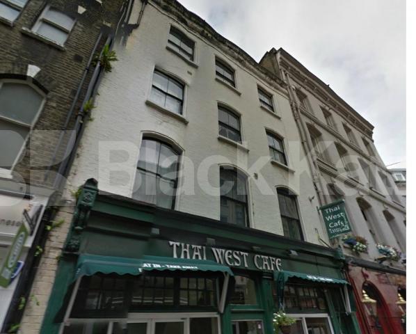 			4 Bedroom, 1 bath, 1 reception Flat			 Brewer Street, PICCADILLY CIRCUS -SOHO